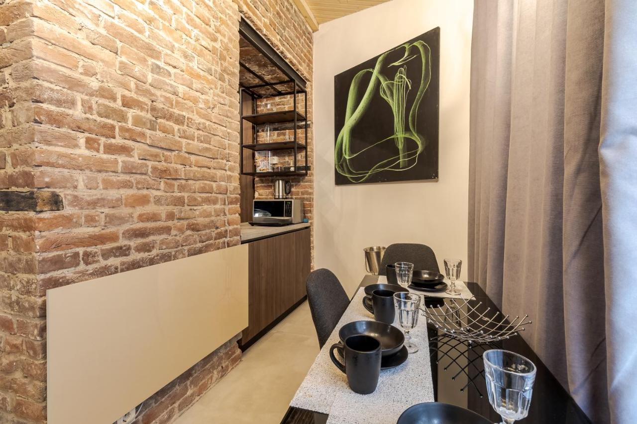 Lesi Apartment With Terrace Lviv Exterior foto