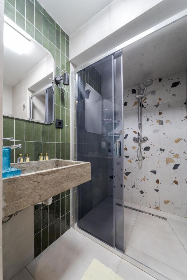 Lesi Apartment With Terrace Lviv Exterior foto